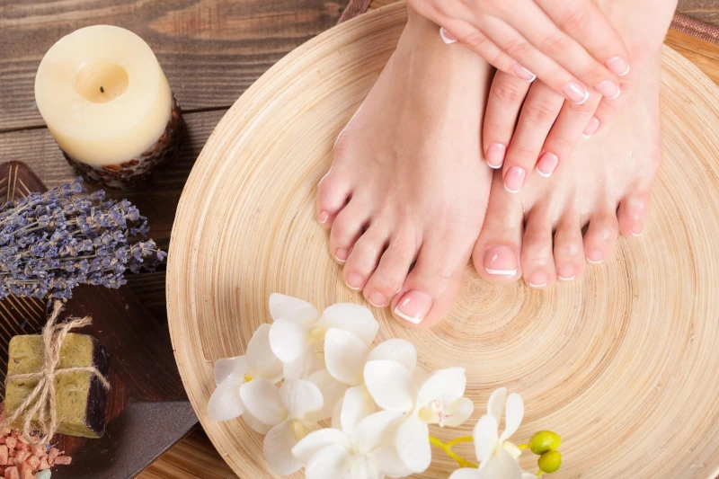 MANICURE AND PEDICURE